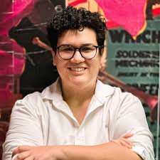 Professor(a) Ellen Eguchi